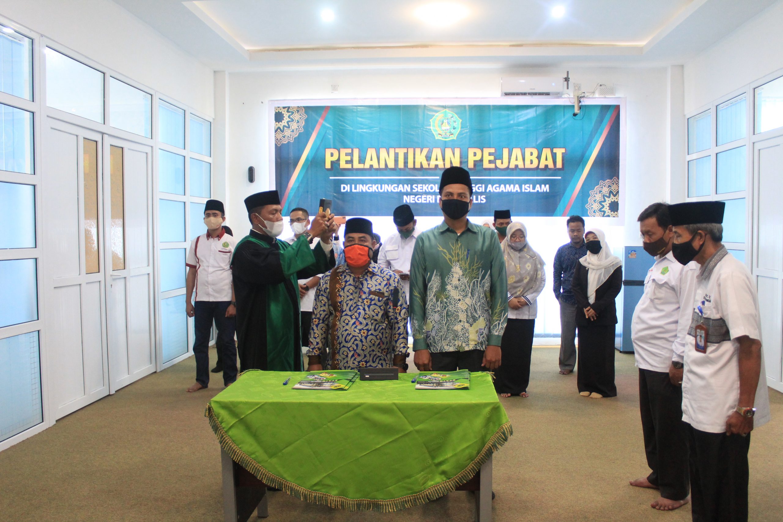 Ketua STAIN Bengkalis Lantik 2 Pejabat Baru di Lingkungan STAIN Bengkalis