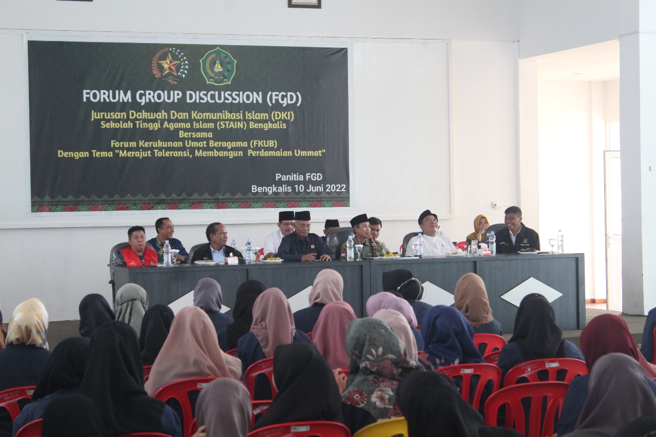 Gandeng FKUB Bengkalis, HMJ DKI STAIN Bengkalis Gelar FGD (1)
