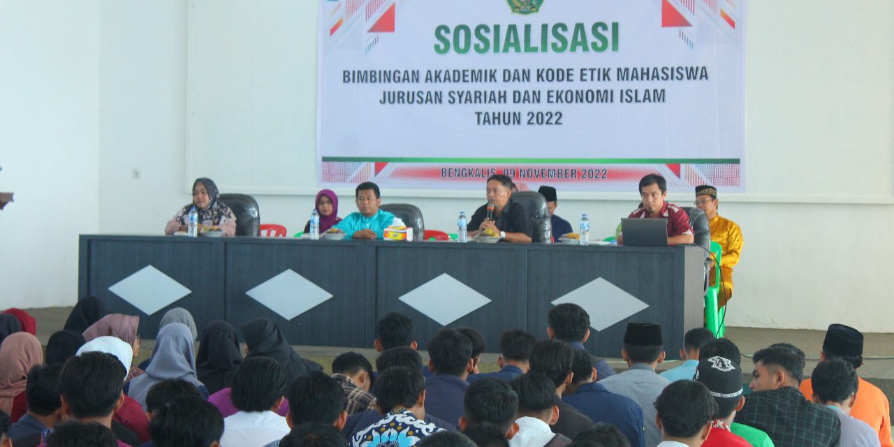 Buka Kegiatan Sosialisasi Bimbingan Dan Kode Etik Mahasiswa, Ketua ...