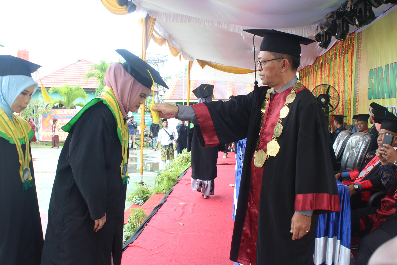 Kukuhkan 679 Wisudawan Stain Bengkalis Gelar Sidang Senat Terbuka