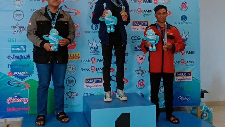 Tambah Perolehan Medali, Kaligrafi Kontemporer Putra Sumbang Medali Perak untuk STAIN Bengkalis