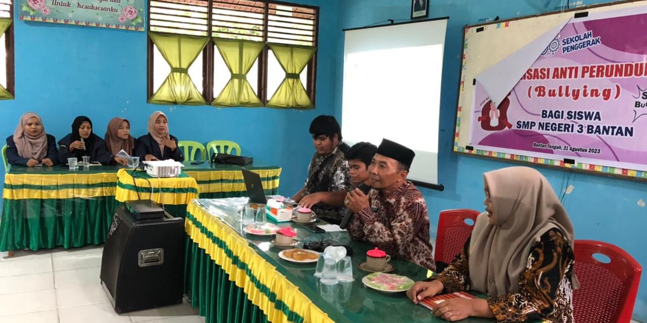 Kunjungi SMPN 3 Bantan, HMPS Sosiologi Agama Sosialisasikan Upaya Mencegah Bullying (1)