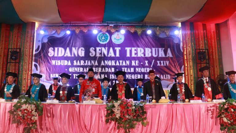Kukuhkan 495 Wisudawan, STAIN Bengkalis Gelar Sidang Senat Terbuka Wisuda Sarjana Angkatan XXXIV Tahun 2023 (3)