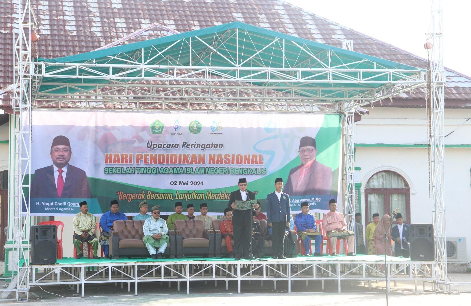 Gelar Upacara Peringatan Hardiknas, Ketua ; Refleksi tentang Esensi Pentingnya Pendidikan