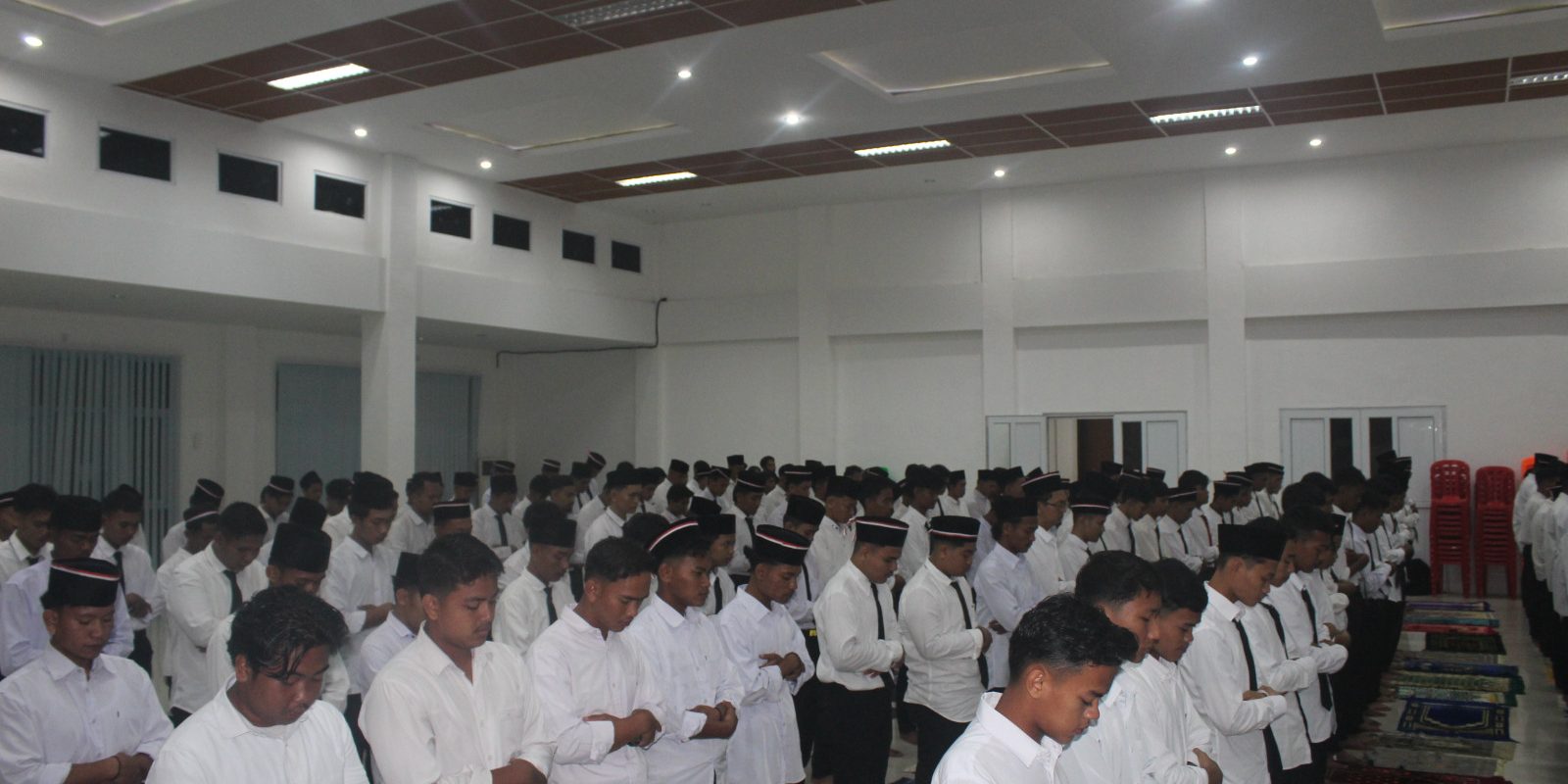 Subuh Berjamaah dan Sholawatan, Awali Pelaksanaan PBAK STAIN Bengkalis Tahun 2024 (3)