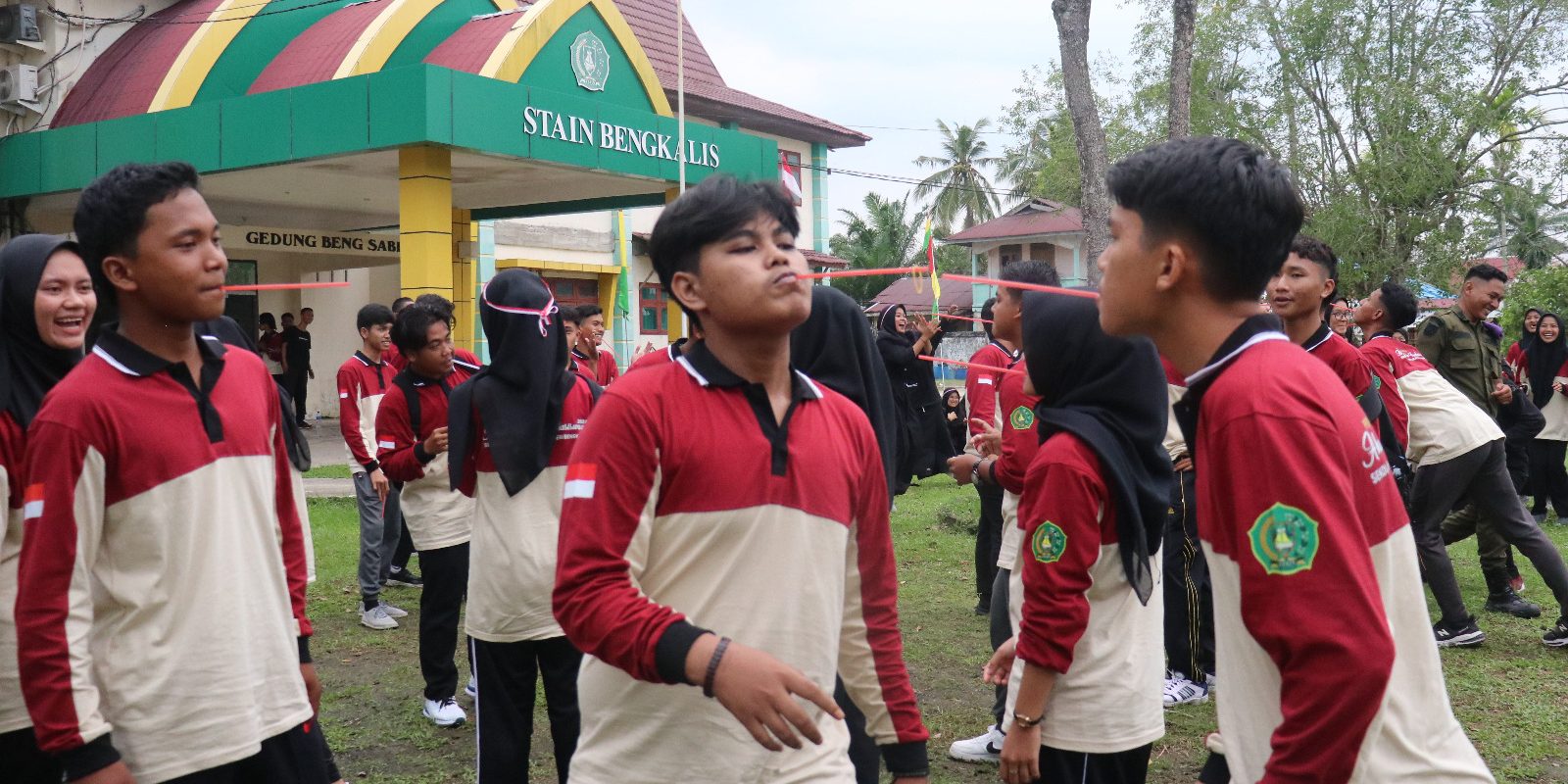 Tutup Rangkaian PBAK 2024, Mahasiswa Baru Ikuti Kegiatan Outbond (1)