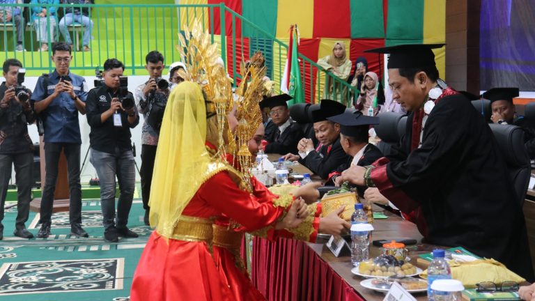 Hadir dalam Moment Wisuda STAIN Bengkalis, Pesan Sekjen kepada Wisudawan Jadilah Adaptif dan Responsif Terhadap Perubahan (1)