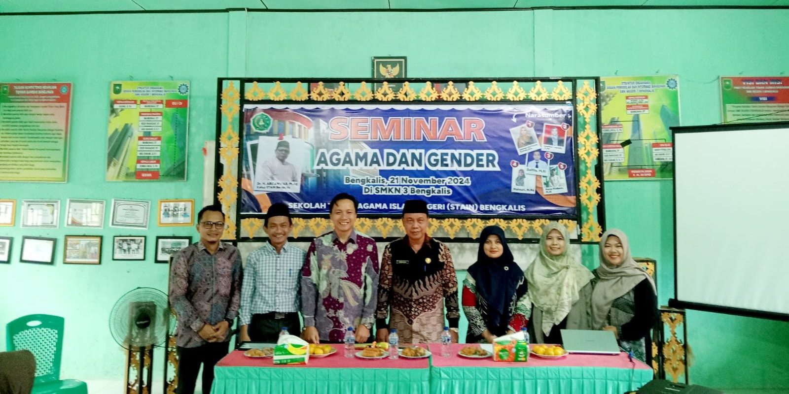 Kunjungi SMKN 3 Bengkalis, Prodi Sosiologi Agama STAIN Bengkalis Gelar Seminar Agama dan Gender (1)