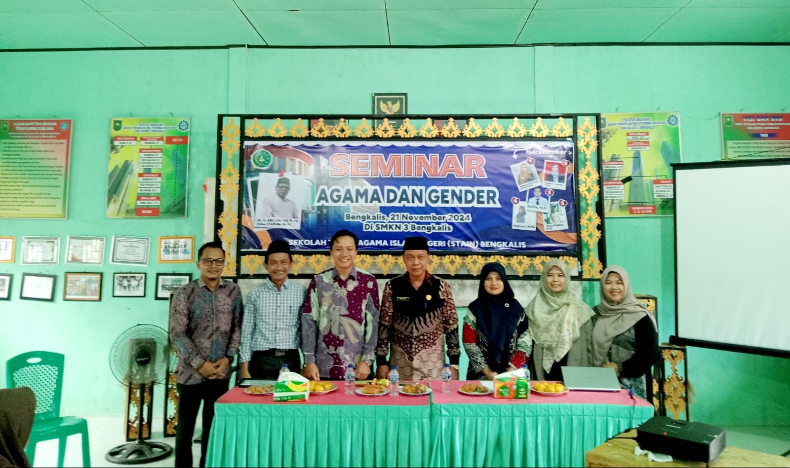 Kunjungi SMKN 3 Bengkalis, Prodi Sosiologi Agama STAIN Bengkalis Gelar Seminar Agama dan Gender (1)