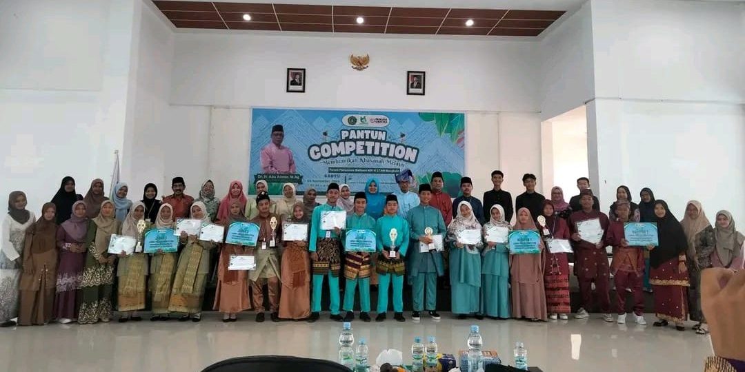 Membumikan Khasanah Melayu, Formadiksi KIP-K STAIN Bengkalis Taja Pantun Competition (1)