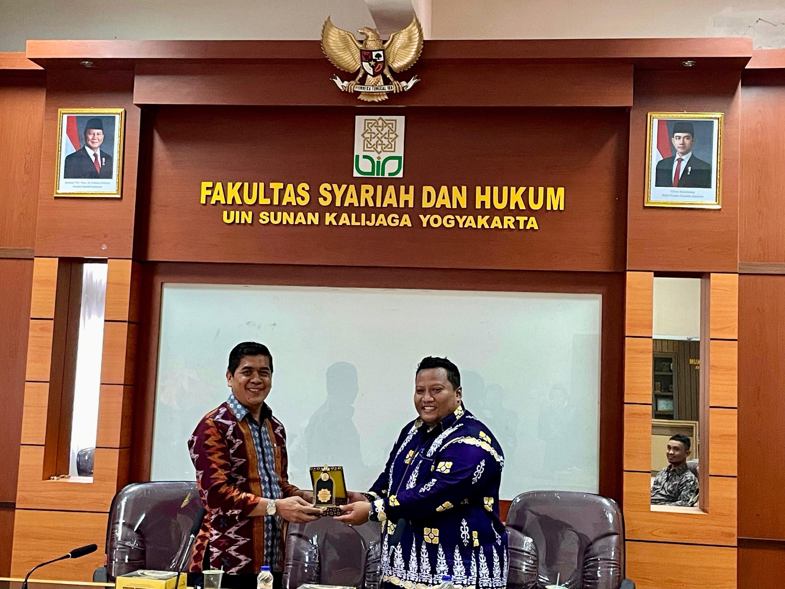 Benchmarking Jurusan Syariah dan Ekonomi Islam STAIN Bengkalis dengan Fakultas Syariah dan Hukum UIN Sunan Kalijaga Yogyakarta (1)