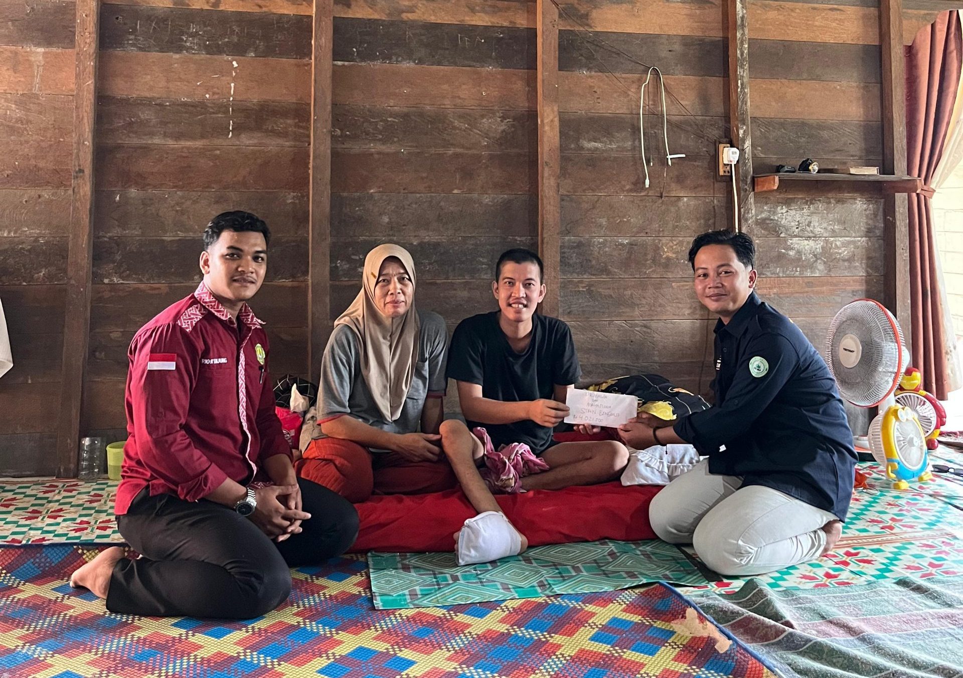 Ormawa STAIN Bengkalis Salurkan Donasi kepada T. Ilham (1)