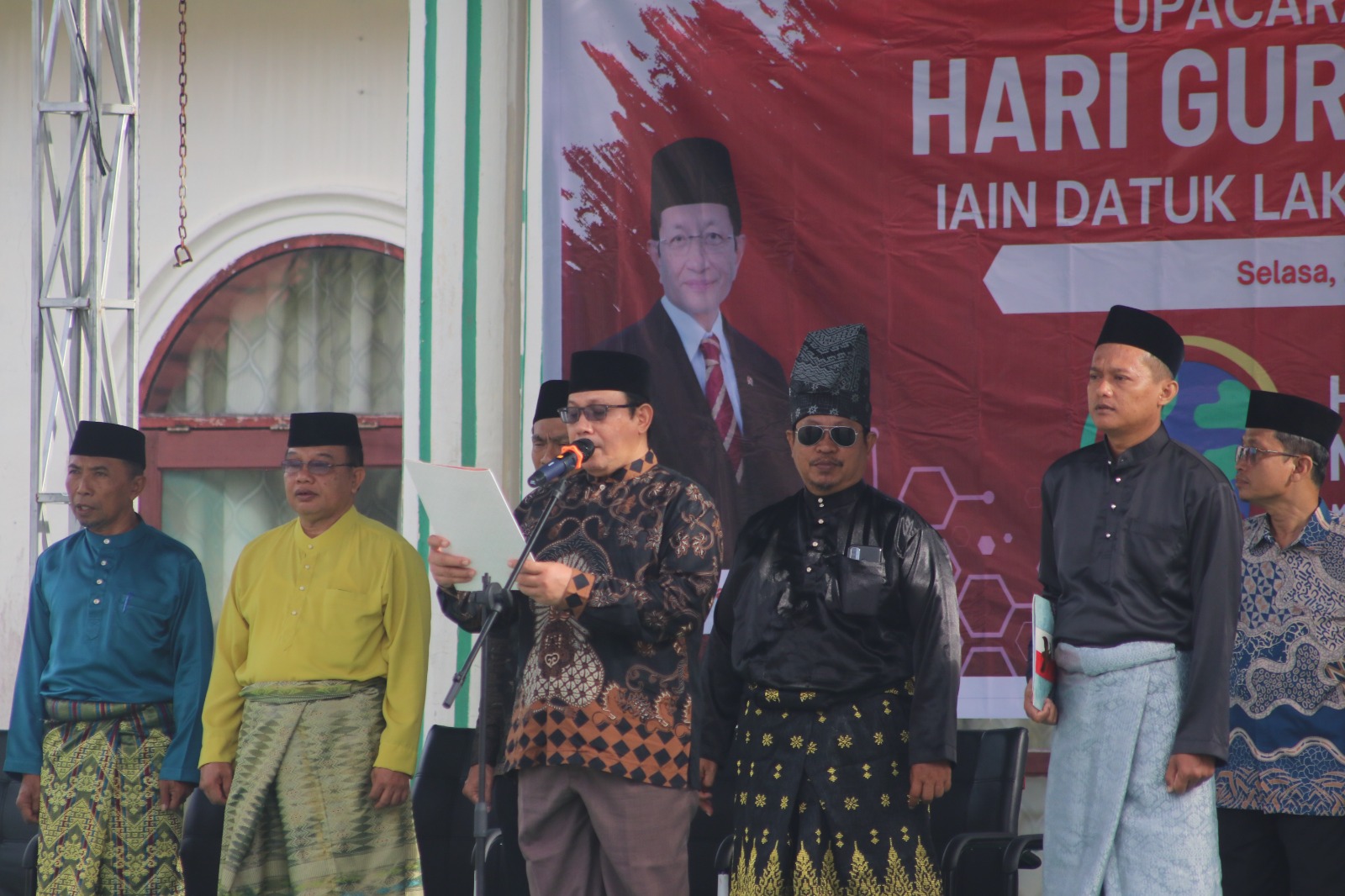 Apel Peringati Hari Guru, Sivitas Akademika IAIN Datuk Laksemana Bengkalis Mengenang Jasa Para Guru (3)