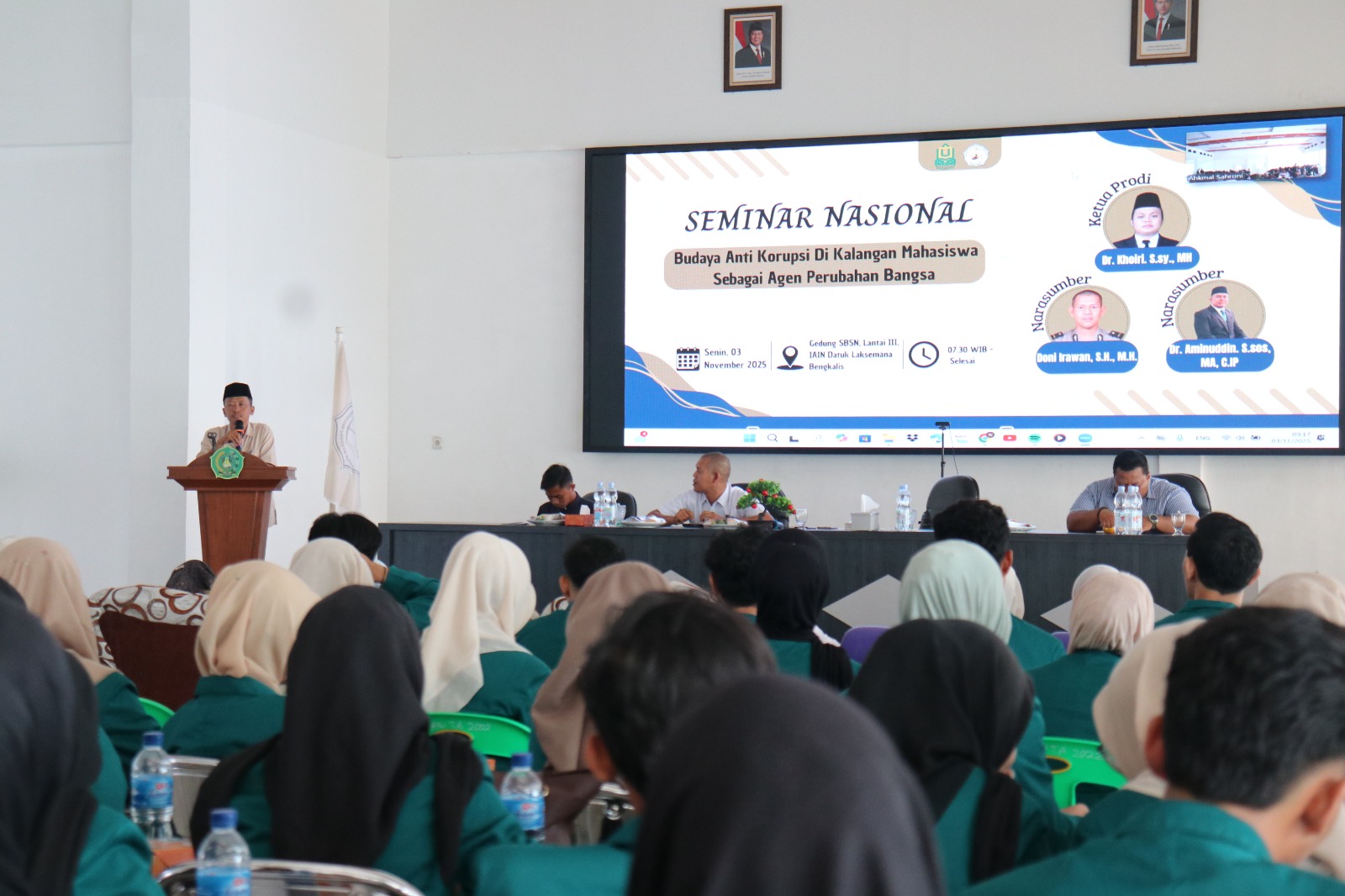 Gelar Seminar Anti Korupsi, Mahasiswa Hukum Tata Negara Tanamkan Integritas dan Kejujuran Mahasiswa (5)