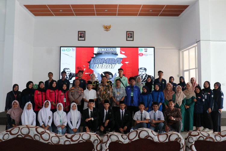 Latih Daya Pikir Kritis, DEMA IAIN Bengkalis Gelar Lomba Debat Bagi Mahasiswa dan Siswa Bengkalis (3)