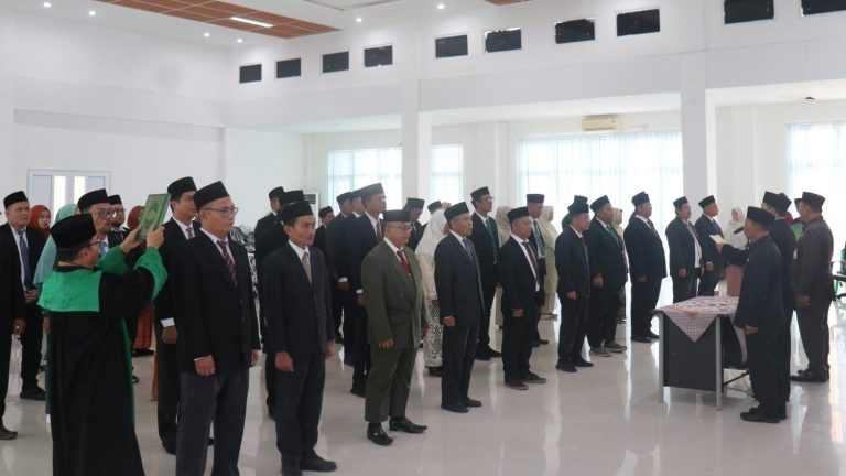 Tahniah! Rektor IAIN Datuk Laksemana Bengkalis Lantik 53 Pejabat Struktural Akademik Periode 2026–2027 (3)