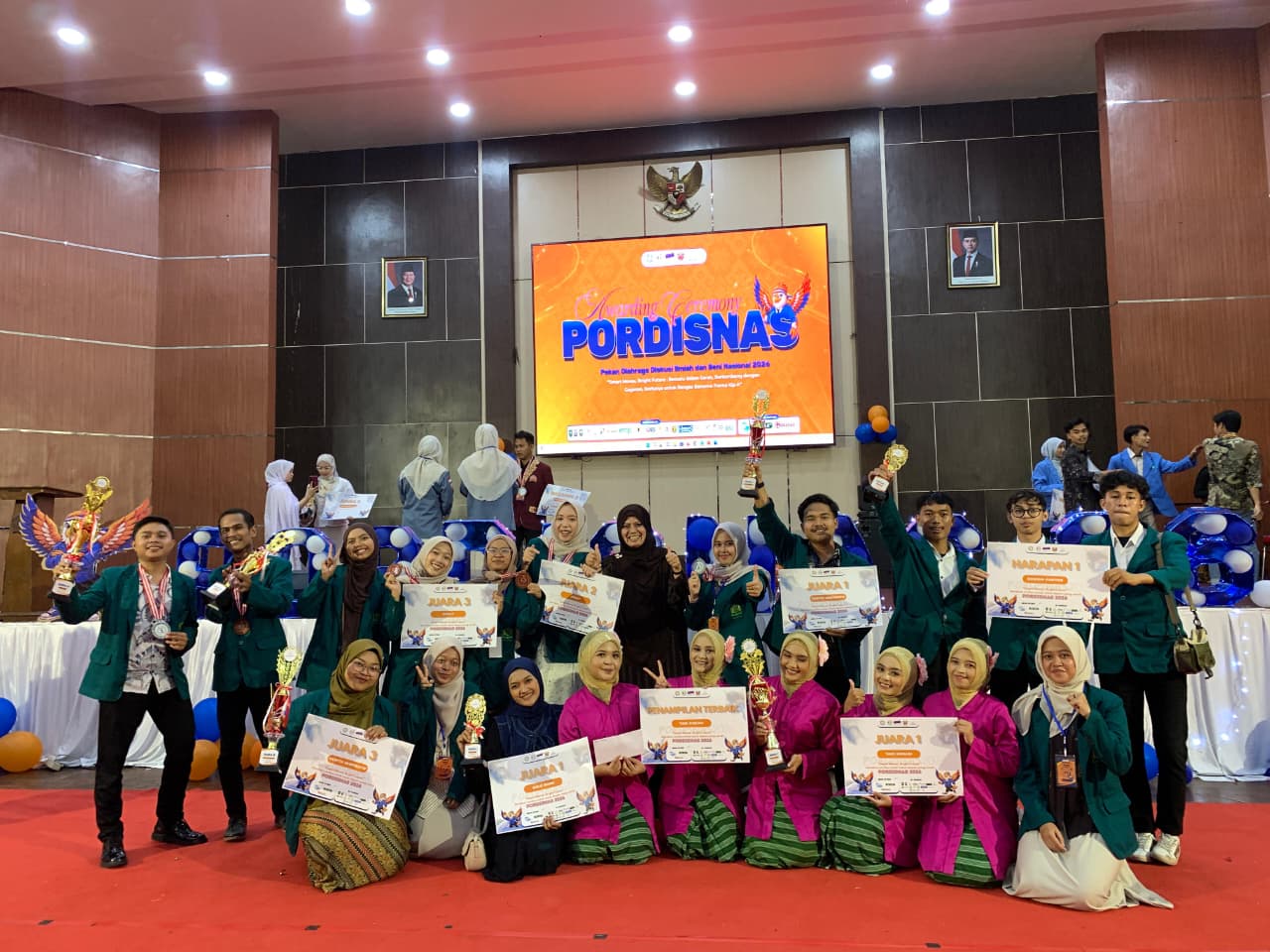 Gemilang di PORDISNAS UIN Suska Riau, Mahasiswa Forum KIP Kuliah IAIN Datuk Laksamana Bengkalis Borong 8 Prestasi (1)