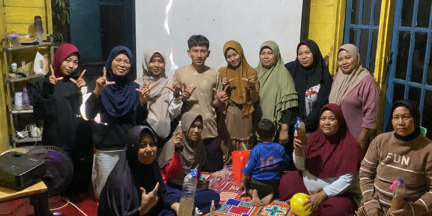 Mahasiswa KKN IAIN Datuk Laksemana Bengkalis Gelar Workshop Pembuatan Pupuk di Dusun 1 Dakap Pangkalan Balai