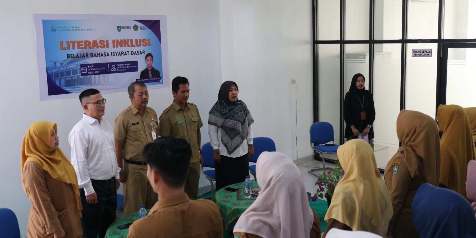 UPA Perpustakaan IAIN Bengkalis Gelar Literasi Inklusi, Mahasiswa Belajar Bahasa Isyarat Dasar (4)